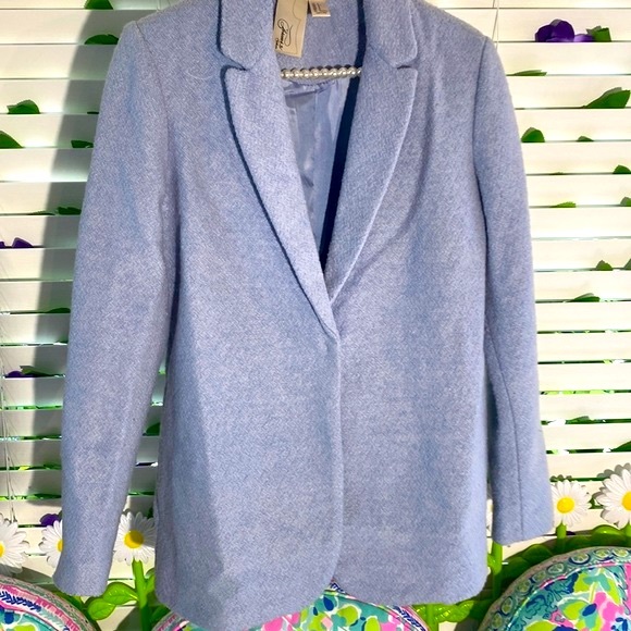 Forever 21 Exclusive light blue long jacket with fancy boucle type fabric - Picture 1 of 6